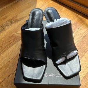 NIB Tony Bianco Bianca in black sz 10